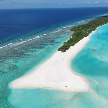 Fulhadhoo island in Maldives